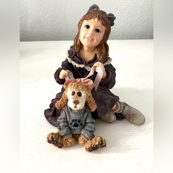 Boyd’s Cindy with Collier Dress Up - Picture 1 of 1